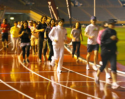 adidas Run Nightを、バナナでサポート!